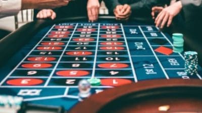 Jewel in the Crown Slot Review: Big Bet Spins, Crowning Glory Free Games, Bonus Features, and Online Casino Value